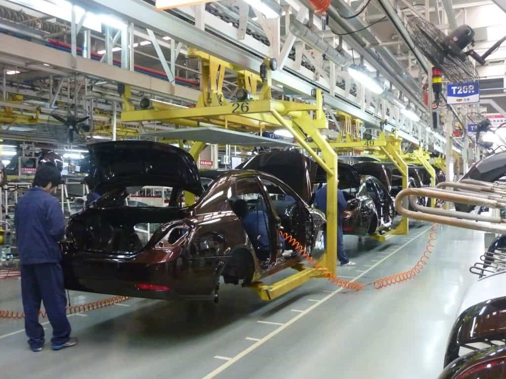 Línea de montaje de coches Geely en Beilun